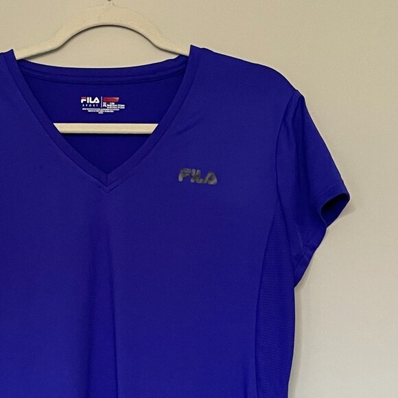 Fila Sport Blue Short Sleeve V-Neck Athleisure Yoga Workout Wear T-shirt XL - Picture 2 of 4